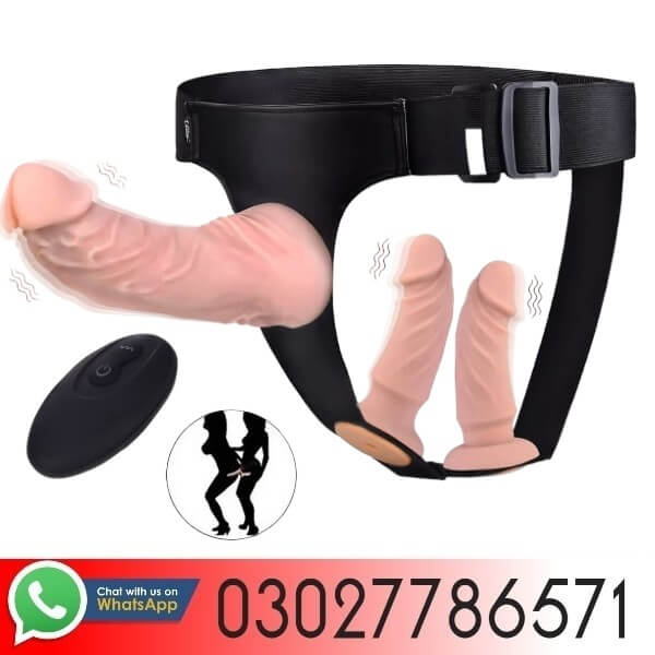 Lesbian Strap on Dildo With Vibration